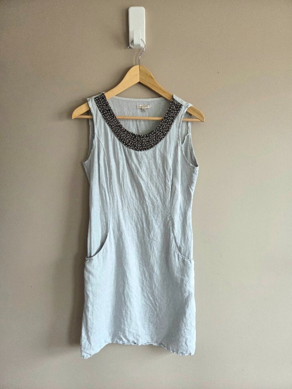 Lina Tomei Italian 100% Linen Light Grey Shift Dress Beaded Scoop Neck